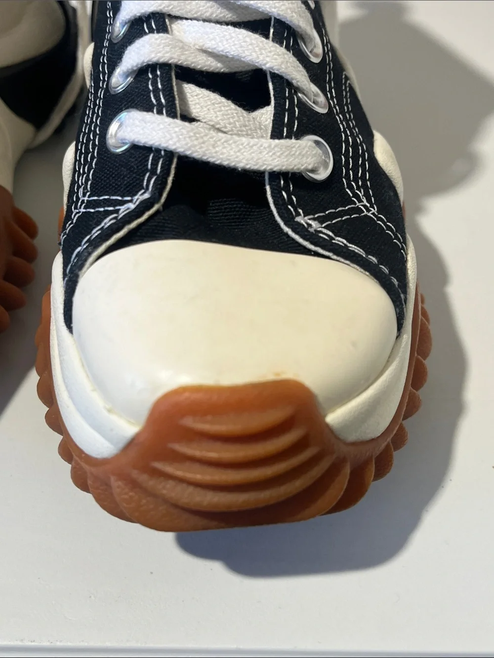 Converse Run Star Motion Black and White High-Top Sneakers - Picture 13 of 14